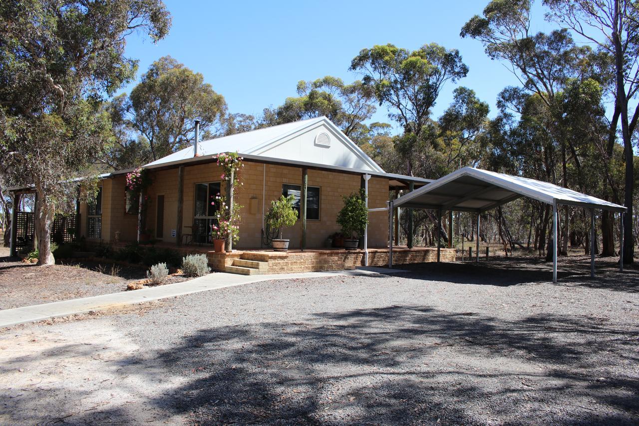 Kendenup Cottages And Lodge Exterior foto